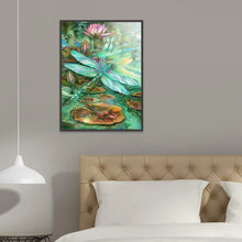 Load image into Gallery viewer, DRAGONFLY . DIAMOND PAINTING
