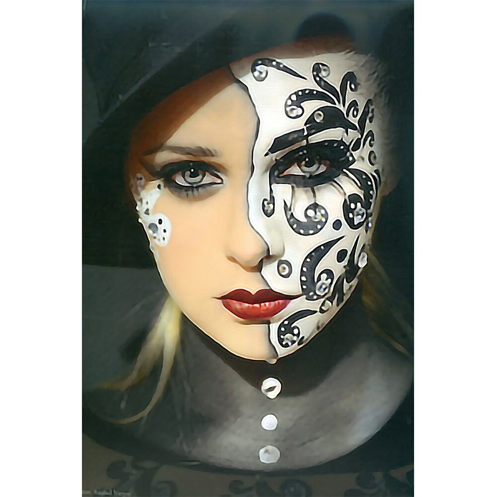 MASK . DIAMOND PAINTING