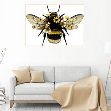 Load image into Gallery viewer, BUMBLE BEE . DIAMOND PAINTING
