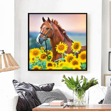 Load image into Gallery viewer, SUNFLOWER HORSE . DIAMOND PAINTING
