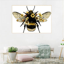 Load image into Gallery viewer, BUMBLE BEE . DIAMOND PAINTING
